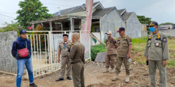 Aktivitas Perataan Tanah di Perumahan Panorama 1 Sepatan Timur Distop Satpol PP Kab. Tangerang