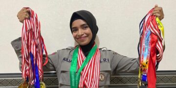 Putri Aulia Rabiatul Adawiyah, Polwan Cantik Sukses Ukir Prestasi Sebagai Atlit Karate