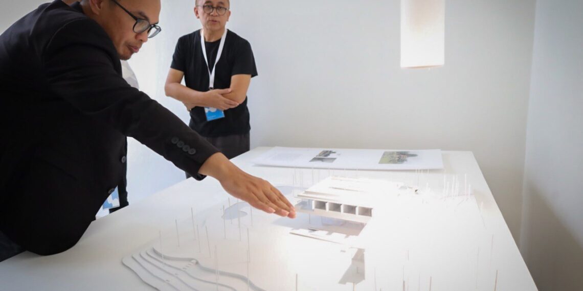 Wakil Wali Kota Tangsel, Pilar Saga Ichsan saat menghadiri acara Bintaro Design District. FOTO : ISTIMEWA