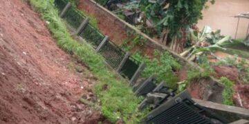 Warga Keranggan Dihantui Longsor Susulan