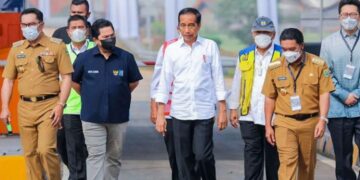 Jokowi Tegaskan Tidak Ada Penghapusan dan Pengalihan Pelanggan Listrik Daya 450 VA