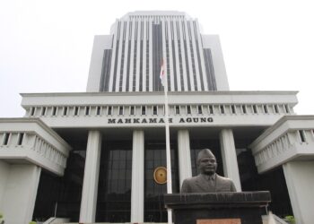 Hakim Agung Kena OTT KPK Terkait Dugaan Suap