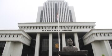 Hakim Agung Kena OTT KPK Terkait Dugaan Suap