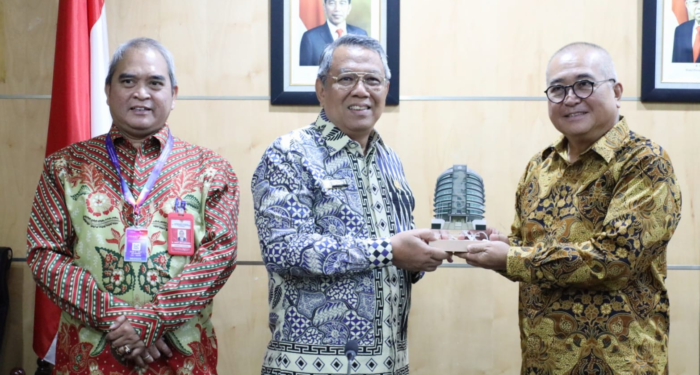 Wali Kota Miri, Malaysia, Adam Yii, berkunjung ke kantor Wali Kota Tangerang Selatan.