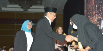 Atlet Berprestasi Kota Tangerang Selatan Terima Penghargaan