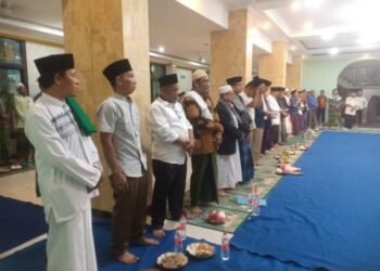FOTO: Peringatan Maulid Nabi Muhammad SAW Di Masjid Al-Latif Kademangan