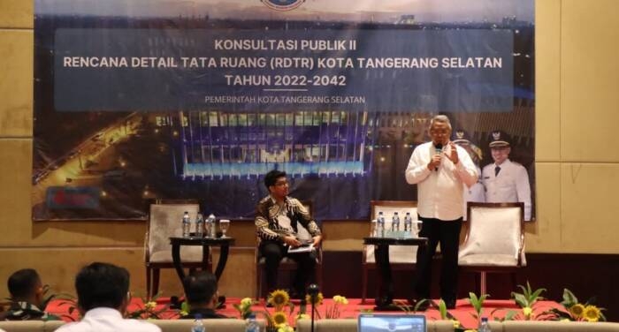 Wali Kota Tangerang Selatan Benyamin Davnie, hadiri Konsultasi publik II Rencana Detail Tata Ruang (RDTR) Kota Tangerang Selatan Tahun 2022-2042 di Swiss-Belhotel, Serpong, Rabu (05/10/2022). JARKASIH