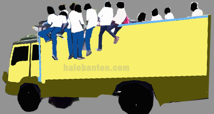 Ilustrasi/naik truk. halo banten