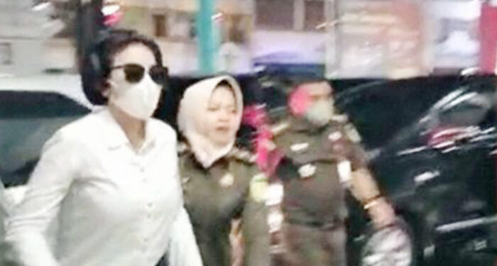 Artis Nikita Mirzani menjalani masa penahanan selama 20 hari.