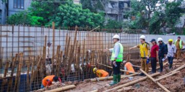 Turap Puri Bintaro Indah Dibangun, Pilar Tinjau Lokasi