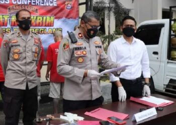 Suntik Tabung Gas Elpiji Raup Untung Rp 5 Juta Perhari, Polres Pandeglang Ringkus Empat Pelaku