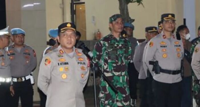Antisipasi geng motor, Polres Lebak Banten menggelar apel gabungan, di Mapolsek Rangkasbitung, Sabtu (22/10/2022) malam.
