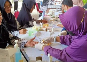 Puskesmas Pagedangan Deteksi Dini PTM Bagi Guru dan Warga