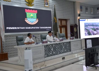 Tangani Banjir di Desa Kadu dan Tol Bitung, Zaki Iskandar Panggil Stakeholder
