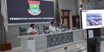 Tangani Banjir di Desa Kadu dan Tol Bitung, Zaki Iskandar Panggil Stakeholder
