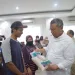 Pemkot Tangsel Serahkan Bantuan Kerawanan Pangan di Bakti Jaya