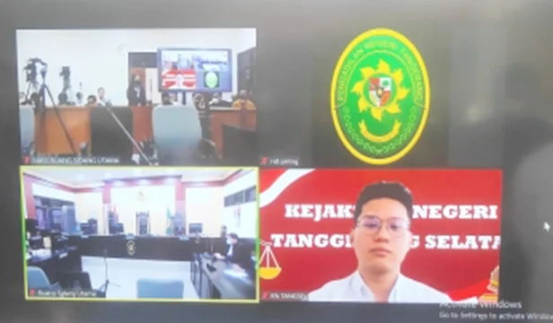 Pengadilan Negeri Tangerang Vonis Indra Kenz 10 Tahun Penjara