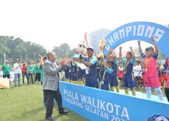 Benyamin Davnie Minta Dispora dan Askot PSSI Tangsel Rutin Gelar Turnamen Sepak Bola Piala Wali Kota Tangsel