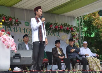 Ustadz Abdul Somad Hadiri Gebyar Al-Kautsar Pamulang, Ajak Guru dan Orang Tua Didik Anak Baca Alquran