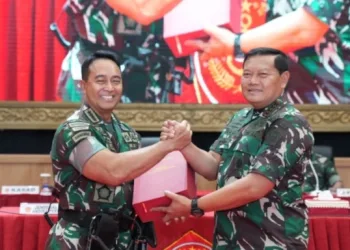 Jenderal Andika Serahkan Jabatan Panglima TNI ke Laksamana Yudo Margono