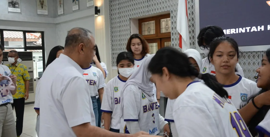 Zaki Iskandar Lepas Kontingen Basket U-15 ke Kejurnas