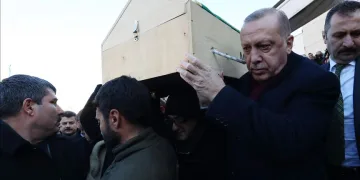 Pasca Gempa, Cuaca Dingin Ekstrem Landa Turki dan Suriah