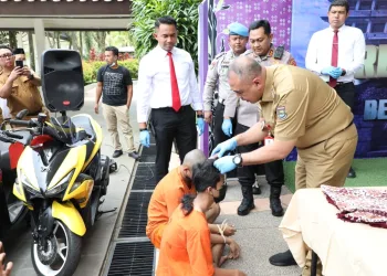 Bupati Tangerang Cukur Rambut Pelaku Kejahatan Sampai Botak