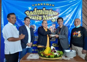 PWI Tangsel Gelar Turnamen Badminton dan Tenis Meja, Begini Kata Ketua DPRD Tangsel