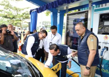 Bupati Tangerang Resmikan SPKLU PLN UP 3 Cikupa di Mall Ciputra Citra Raya
