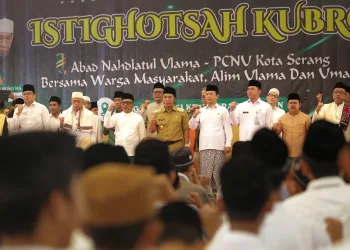 Pj Gubernur Banten Al Muktabar Hadiri Istighotsah Kubro Satu Abad NU di Plaza Aspirasi