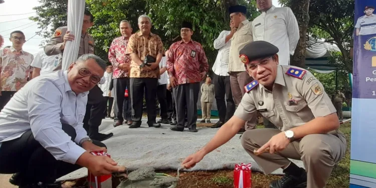 BPN Tangerang Selatan Patok Tanah Aset Pemkot Tangsel di Setu
