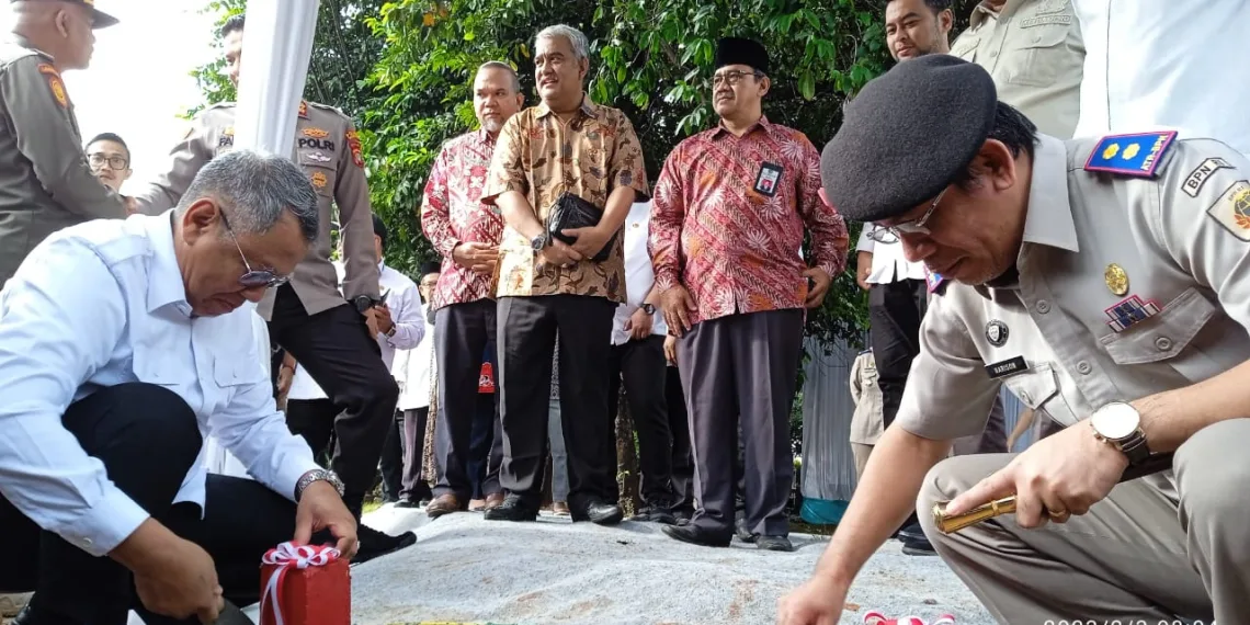 Benyamin Davnie : Masyarakat Wajib Pasang Patok di Atas Tanah Milik Mereka