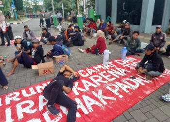 Puluhan Warga Pondok Kacang Timur Terancam Kehilangan Rumah