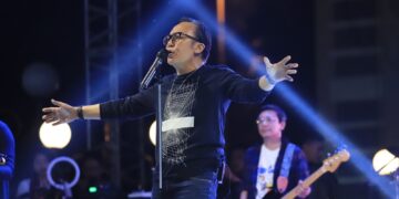 Musisi Ari Lasso dan Kotak Meriahkan Malam Puncak HUT ke-30 Kota Tangerang