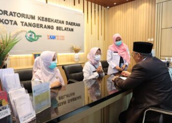 Benyamin Davnie Resmikan Gedung Labkesda Tangerang Selatan