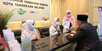 Benyamin Davnie Resmikan Gedung Labkesda Tangerang Selatan