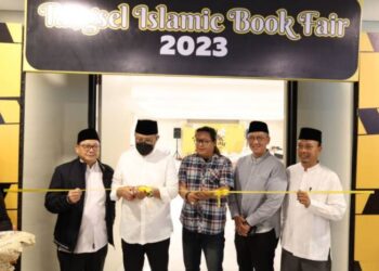 Benyamin Davnie Buka Tangsel Islamic Book Fair 2023 di Islamic Center Serpong