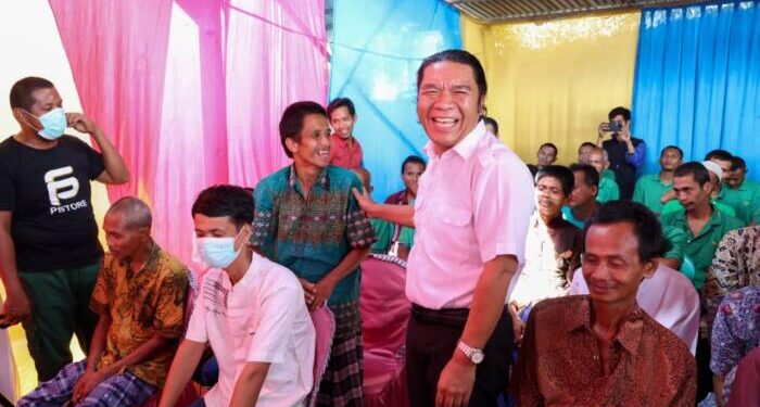 Pj Gubernur Banten Tinjau Pelayanan Kesehatan Gratis RSUD Banten di Yayasan Bani Syifa Cikeusal
