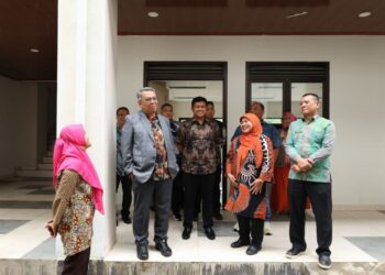 Benyamin Davnie Resmikan Gedung Baru SMPN 24 Tangerang Selatan