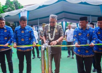 Benyamin Davnie Resmikan Gedung Baru SDN Paku Alam 1