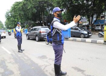 Dishub Kota Tangerang Siagakan Petugas Urai Kemacetan di Kawasan Pusat Perbelanjaan