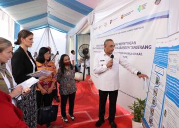 Delegasi Amerika Kunjungi Kabupaten Tangerang Untuk Lihat Program Sanitasi Aman