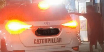 Emosi di Jalan, Pengemudi Toyota Rush Tabrak Pemotor di Tangerang