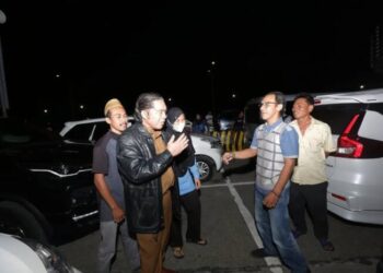 Pj Gubernur Banten Tinjau Pelabuhan Merak, Pastikan Pelayanan Arus Mudik Optimal