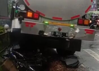 Diduga Rem Blong, Truk Tangki Tabrak Lima Motor di Tangerang, Tiga Orang Tewas