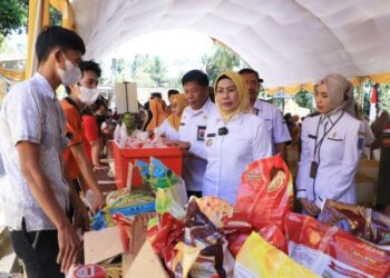 Bupati Serang Ajak Warga Ciomas Budidaya Cabai Merah