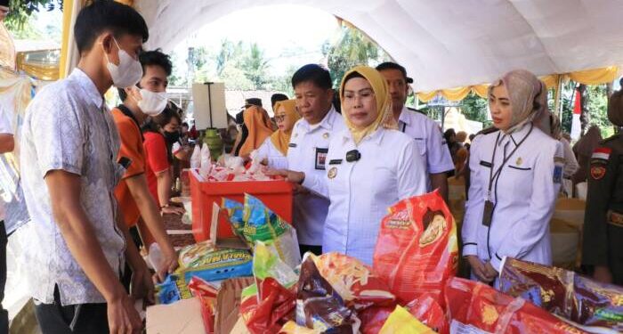 Bupati Serang Ajak Warga Ciomas Budidaya Cabai Merah