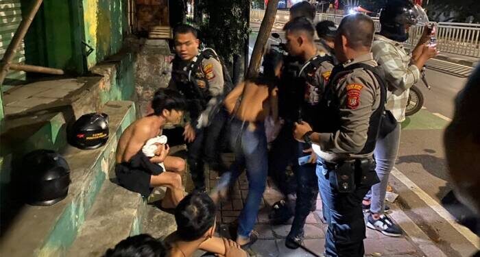 Empat Remaja Bawa Senjata Tajam Diciduk Polisi Saat Pesta Miras - HALO BANTEN