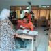 PT Pos Indonesia Cabang Tigaraksa Salurkan Bantuan Pangan, DPKP Kabupaten Tangerang Pantau Lokasi - HALO BANTEN