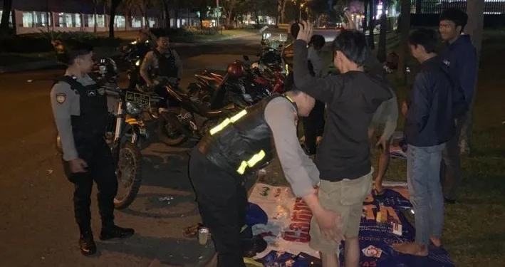 Cegah Gangguan Kamtibmas, Sat Samapta Polres Tangsel Ge;ar Patroli Mobile TP3 Malam Hari